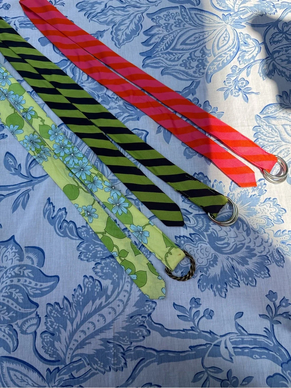 Lot Of 3 J Crew Cloth Printed Belts Womens M/L Colorful - Picture 3 of 10